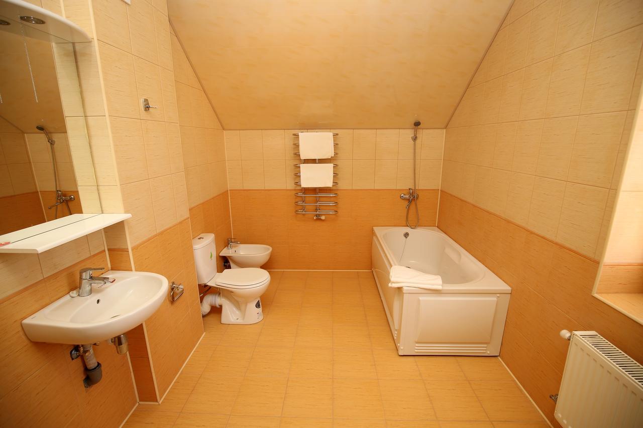 Пори Року Guest House Sinyak  Exterior photo