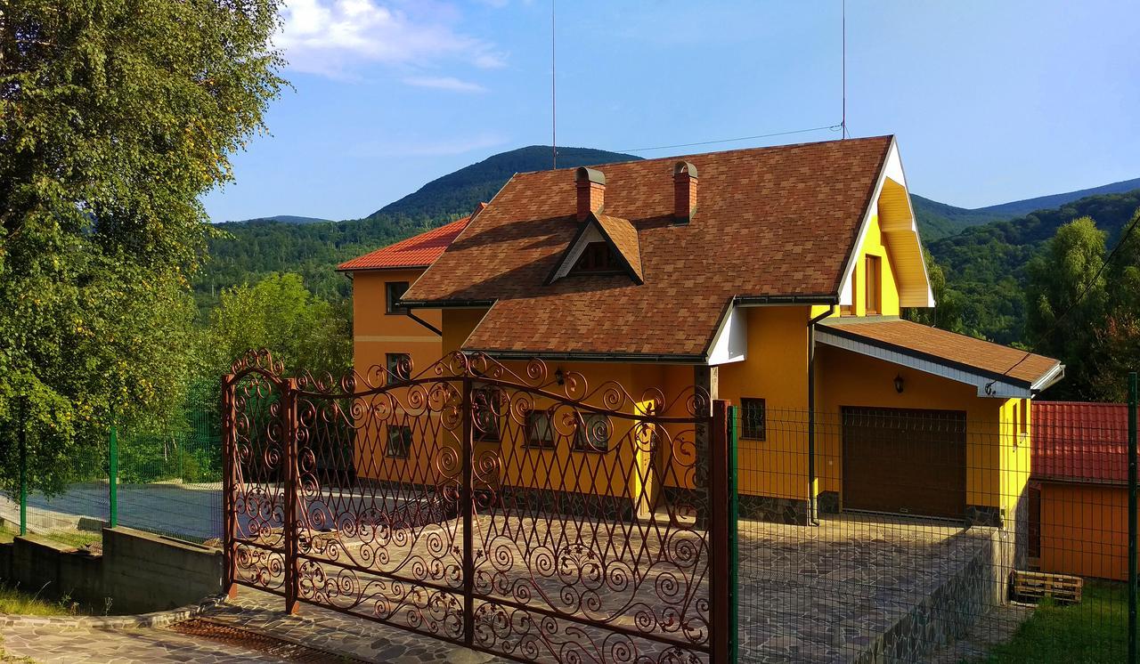 Пори Року Guest House Sinyak  Exterior photo