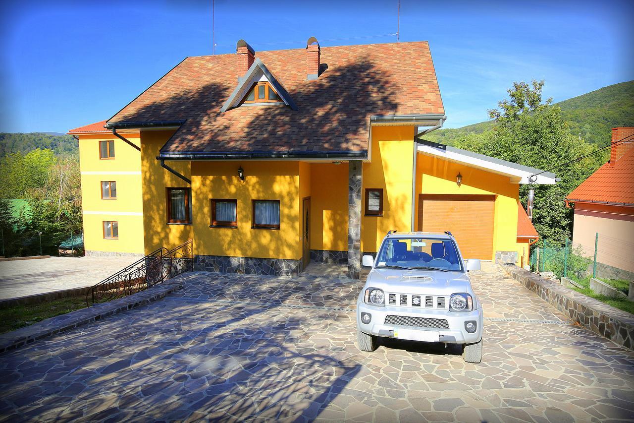 Пори Року Guest House Sinyak  Exterior photo