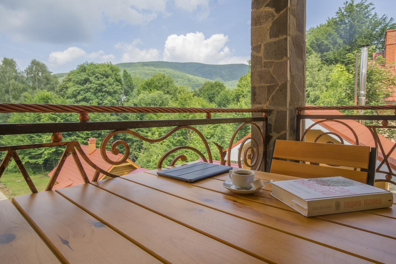Пори Року Guest House Sinyak  Exterior photo